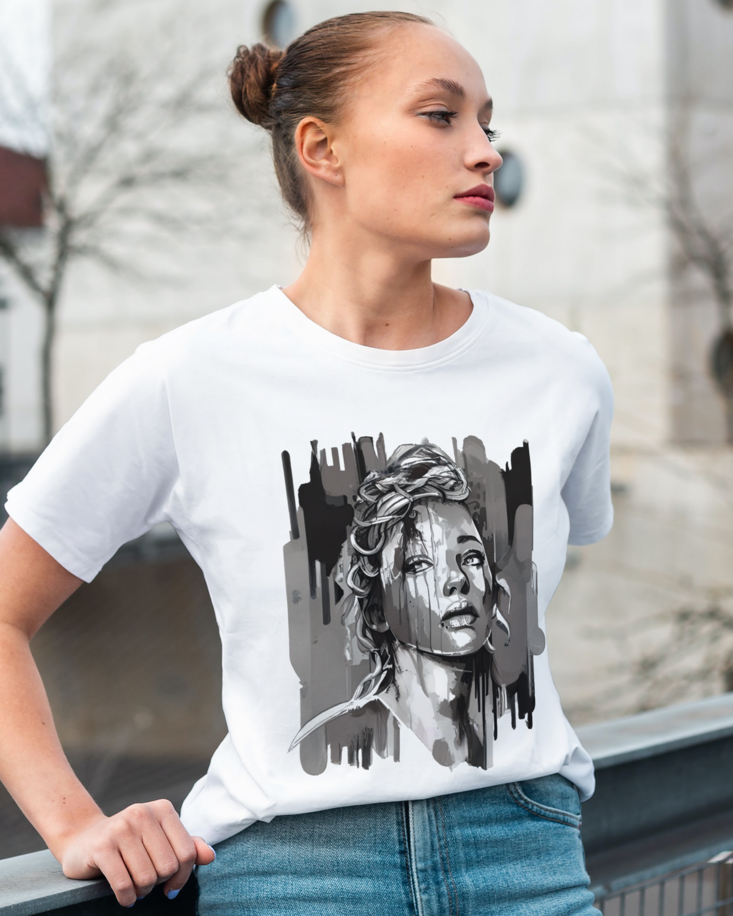 Women's Beautiful Thinker Graphic Tee