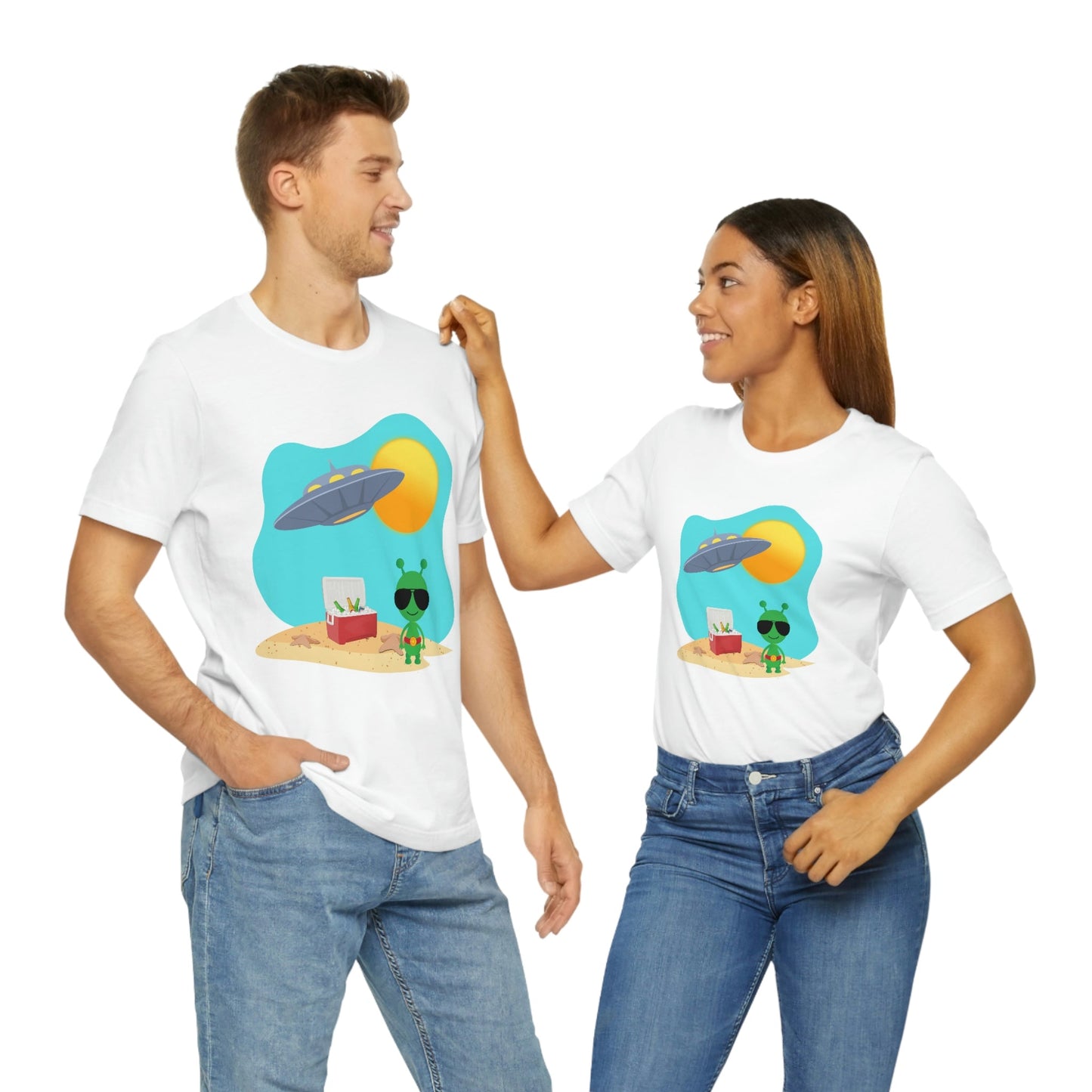 Women's Alien on The Beach Graphic Tee