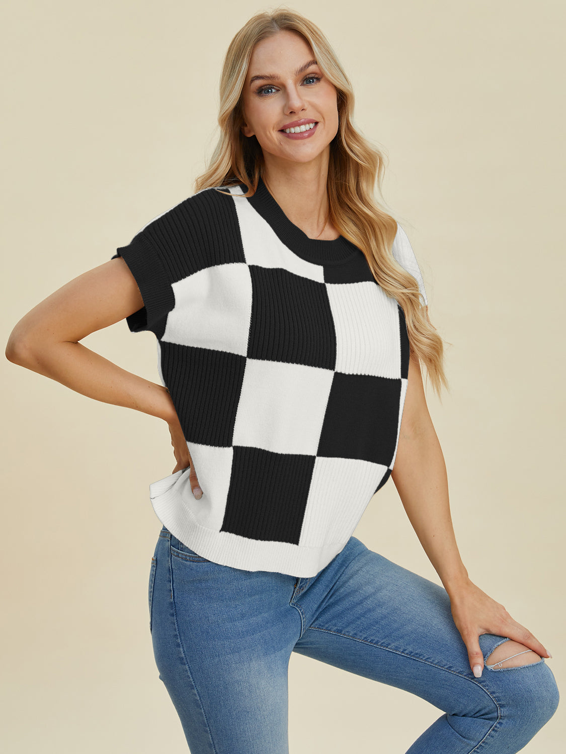 Double Take Checkered Round Neck Short Sleeve Sweater