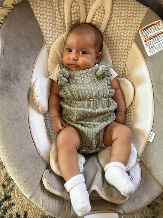 Baby Girl Textured Ruffled Bodysuit